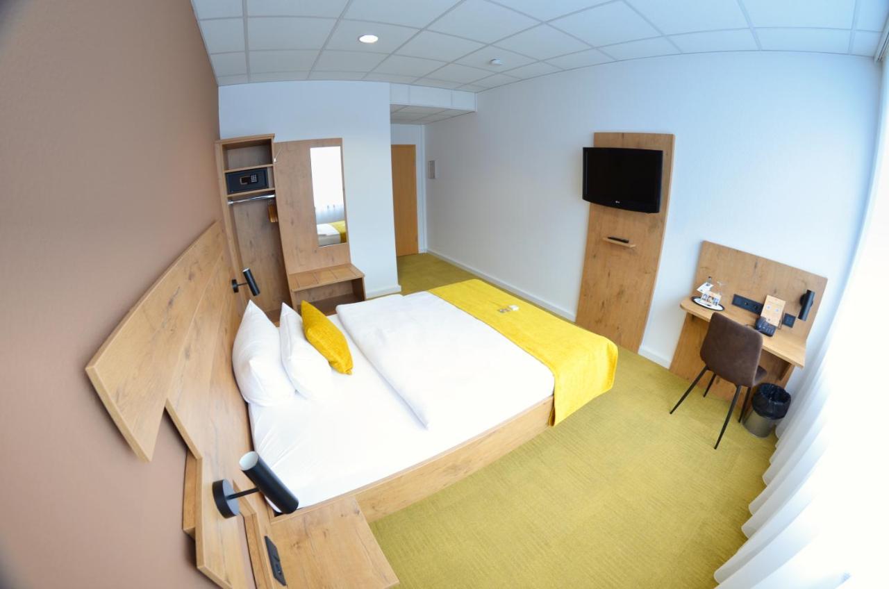 Hotel Am Markt Карлсруэ Экстерьер фото